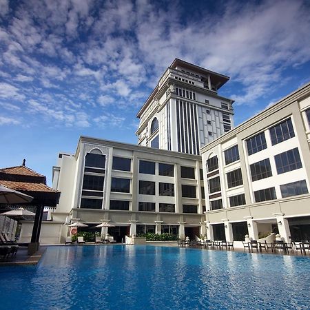 Perdana Kota Bharu Hotel Ngoại thất bức ảnh